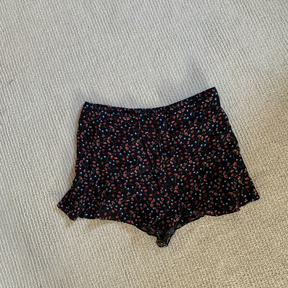 Flowy Floral Shorts